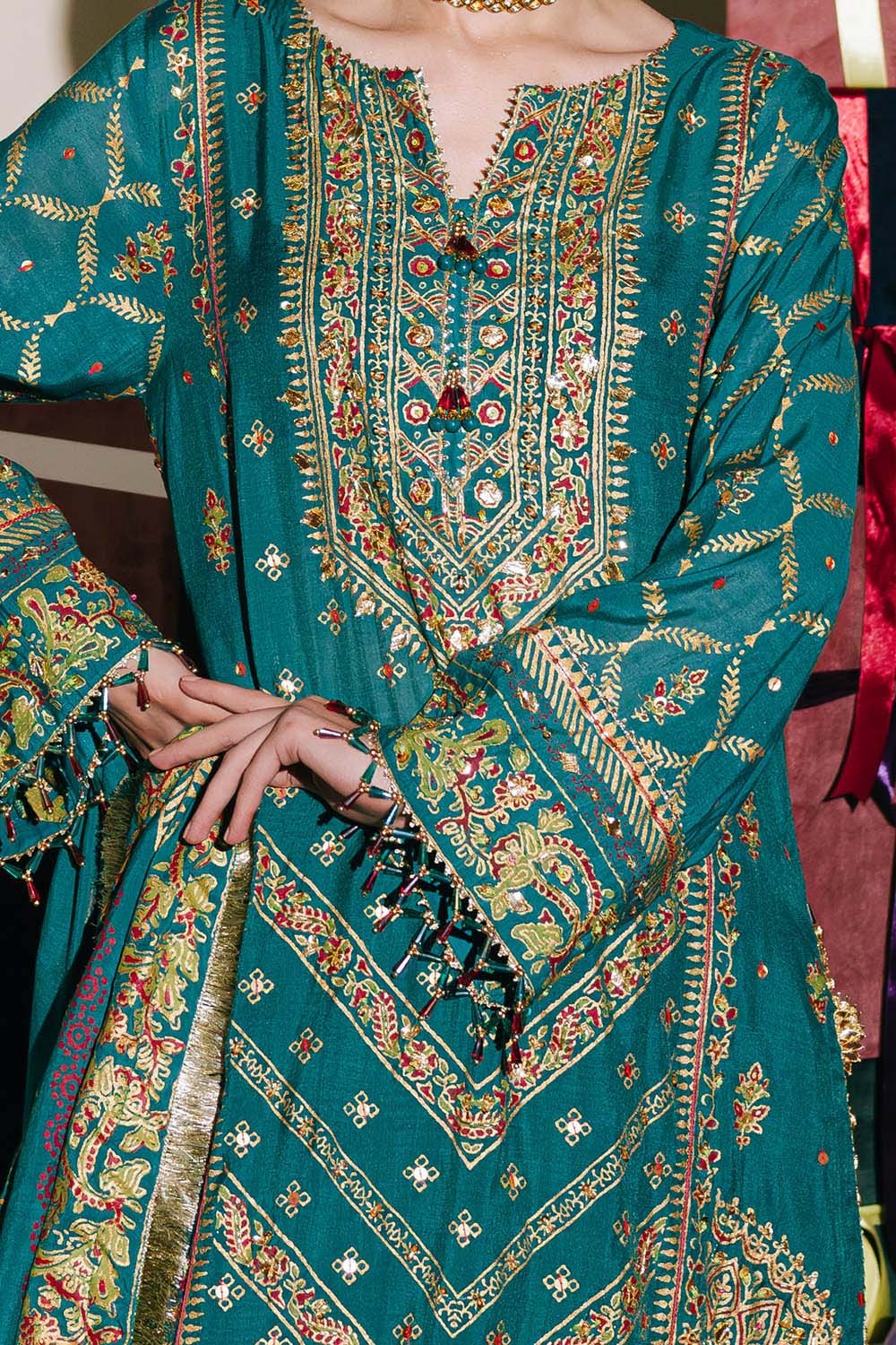 3 Piece Unstitched Embroidered Paper Cotton Suit With Paper Cotton Dupatta