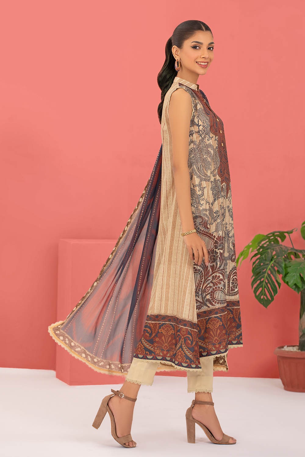 3 Piece Crepe Silk Unstitched Suit