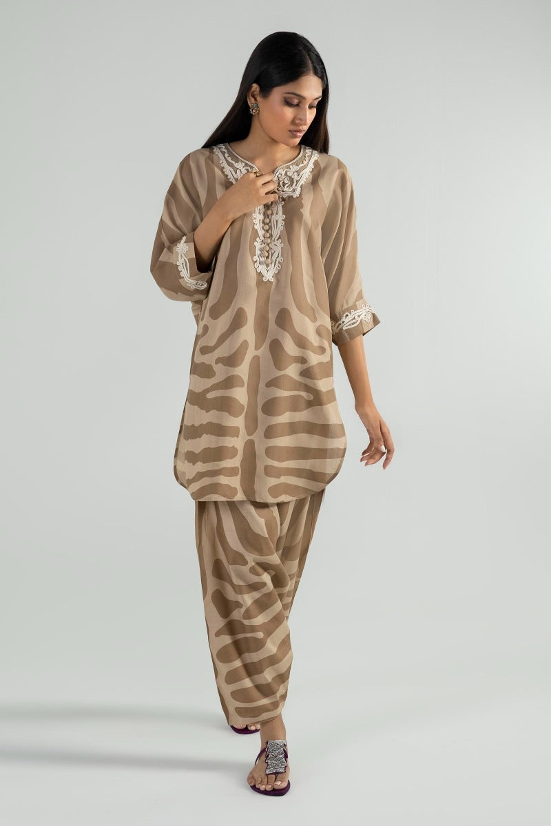 FW22ESE237