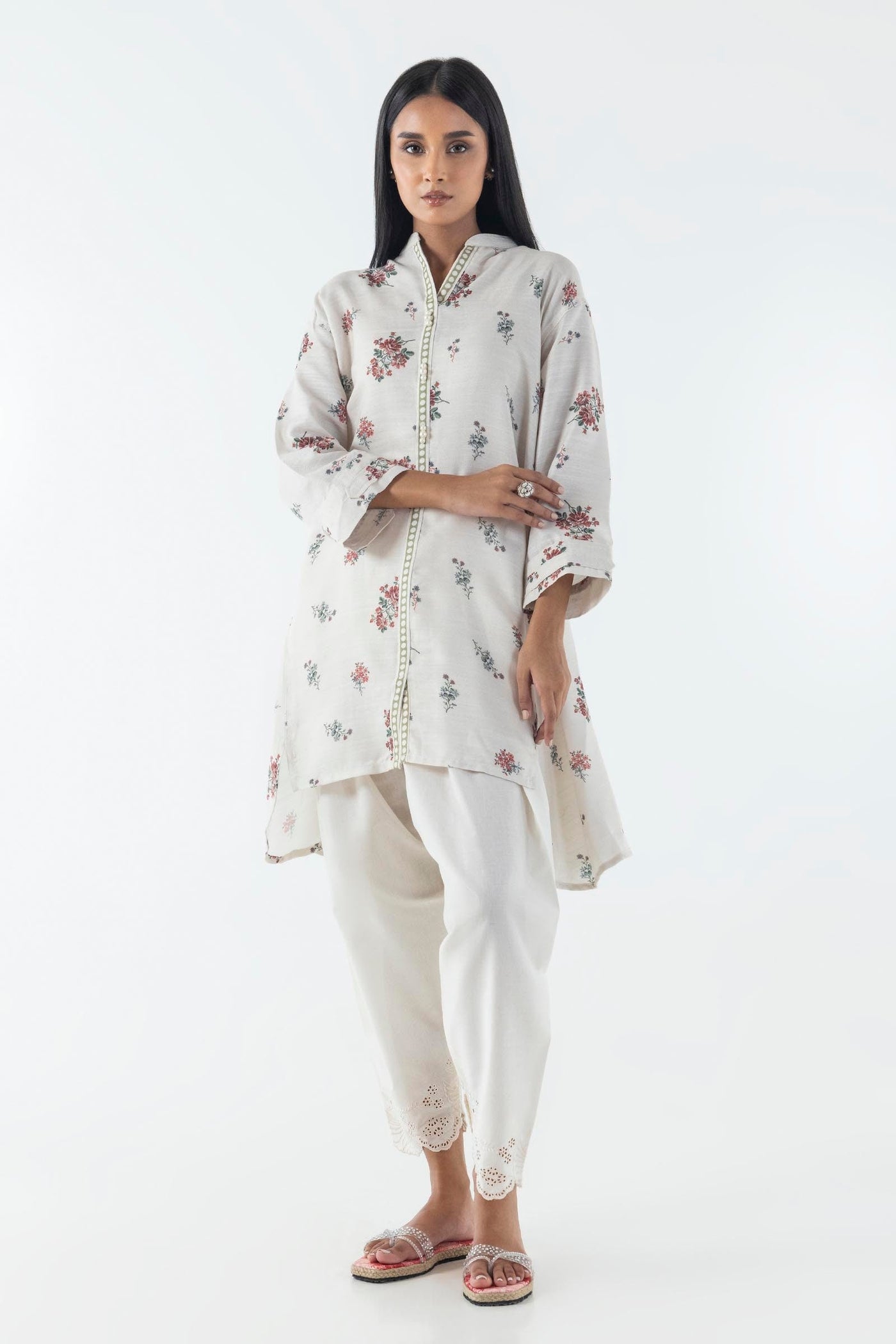 https://cdn.shopify.com/s/files/1/0740/1753/8280/files/fw24bsp116_1.jpg?v=1756732909