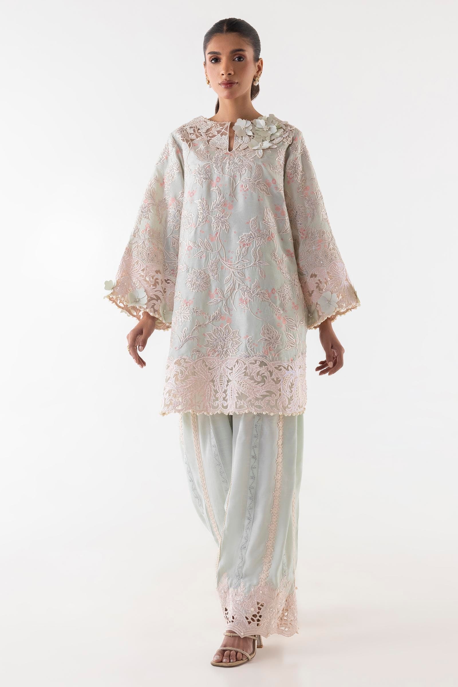 EMBROIDERED LAWN UF-4408
