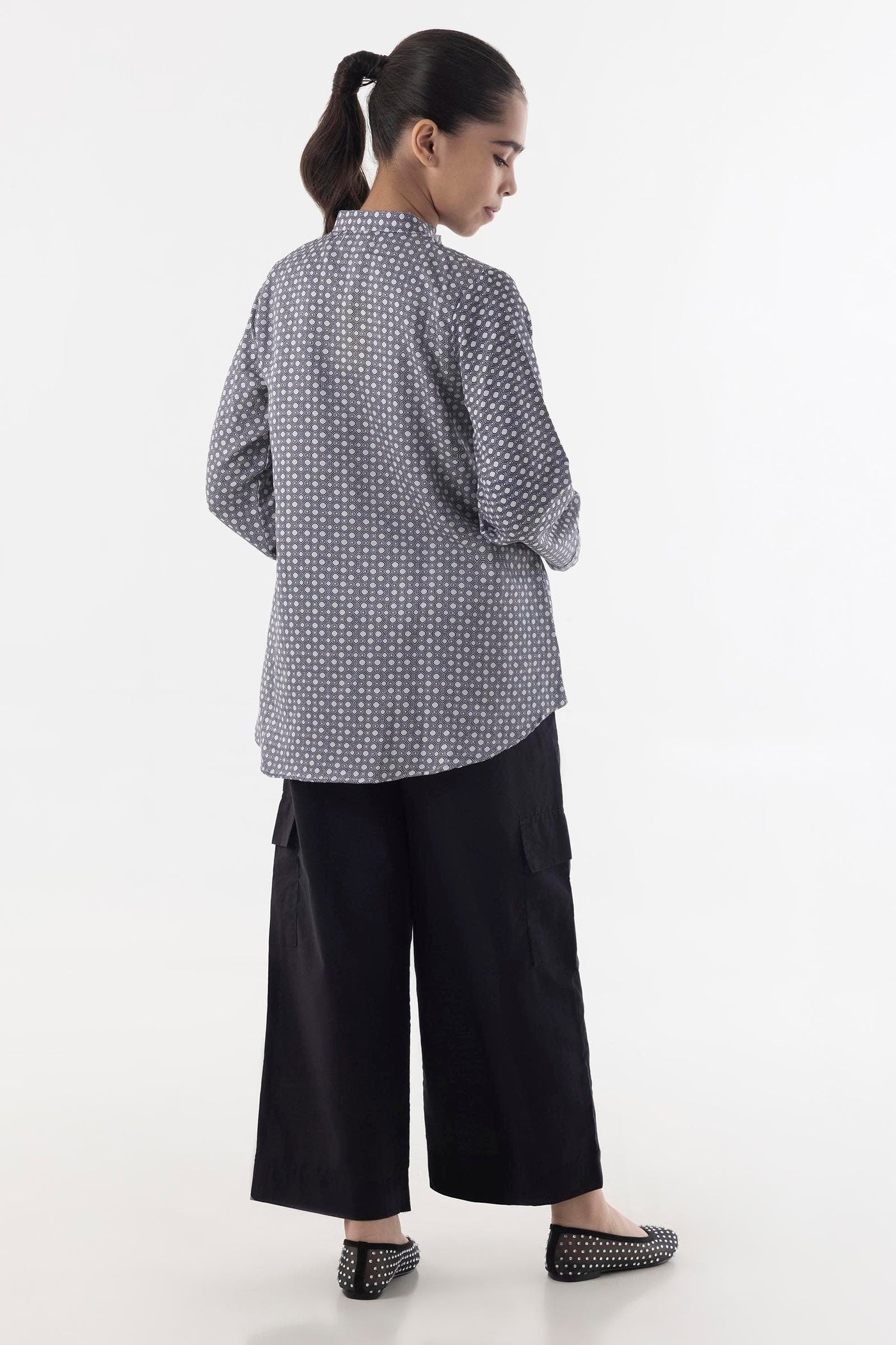 https://cdn.shopify.com/s/files/1/0740/1753/8280/files/fw24gbsp118_2.jpg?v=1756730555