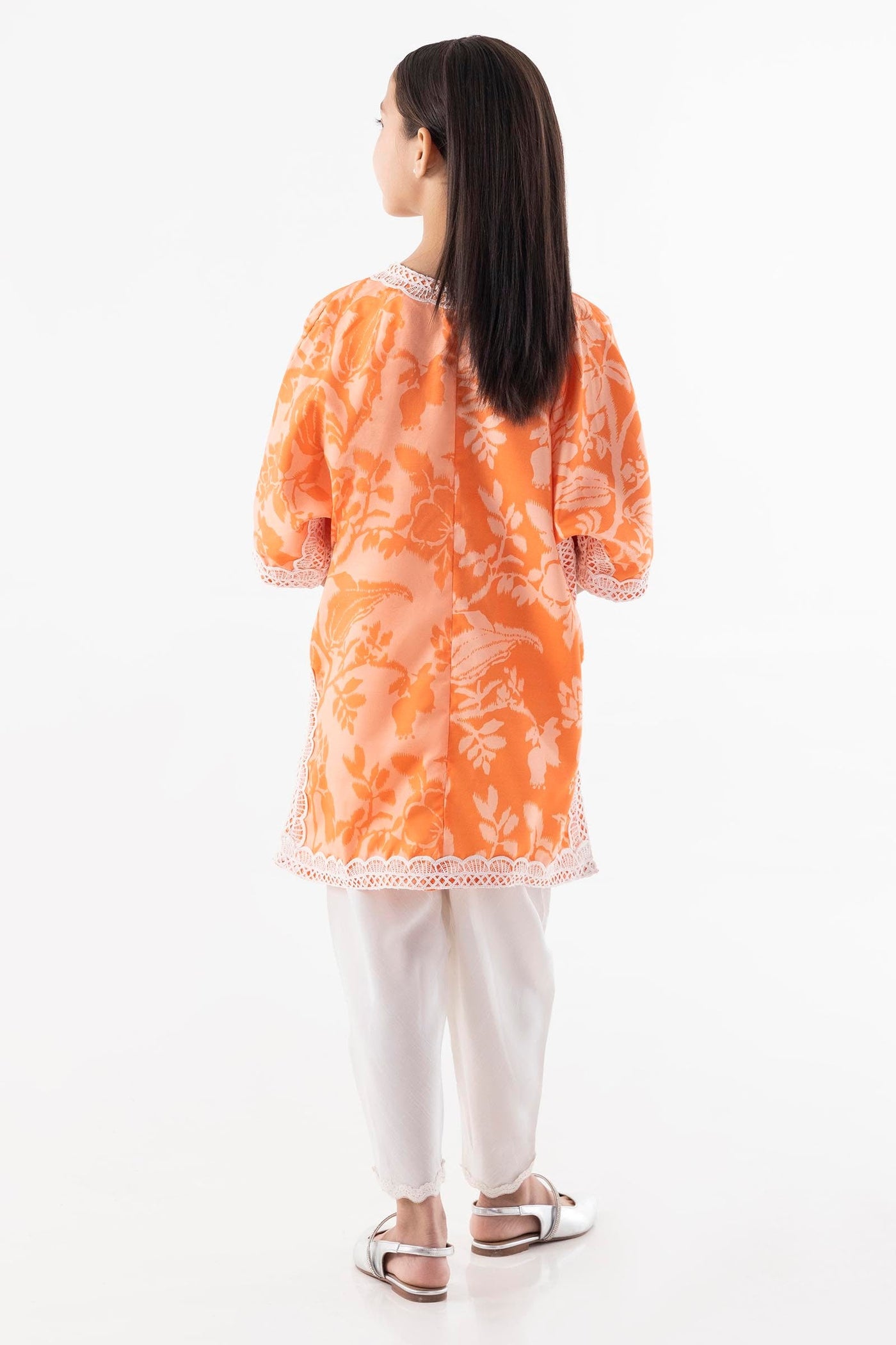 https://cdn.shopify.com/s/files/1/0740/1753/8280/files/fw24gsge199_2_1.jpg?v=1756732793