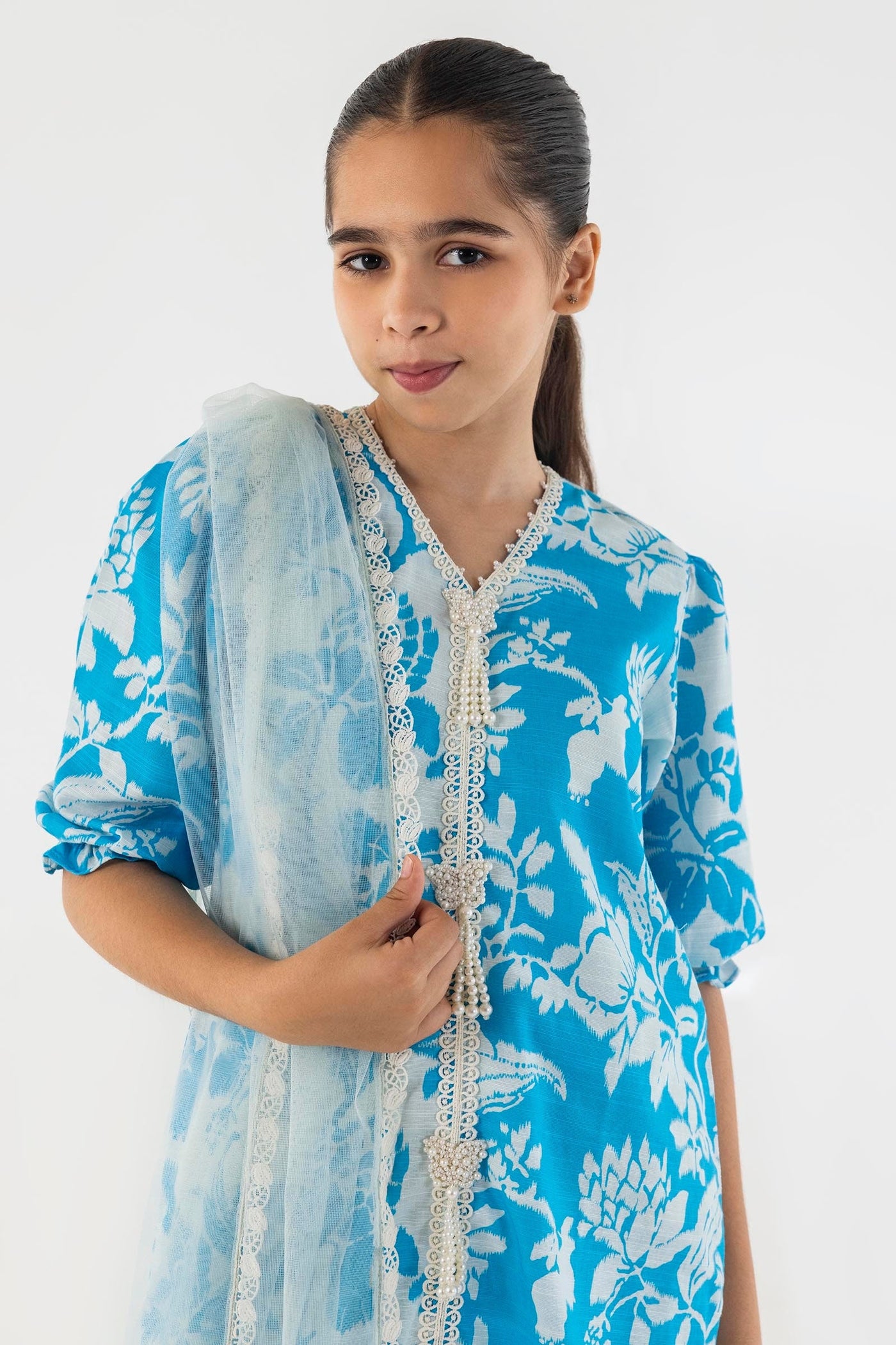 https://cdn.shopify.com/s/files/1/0740/1753/8280/files/fw24gsge213_3.jpg?v=1756732788