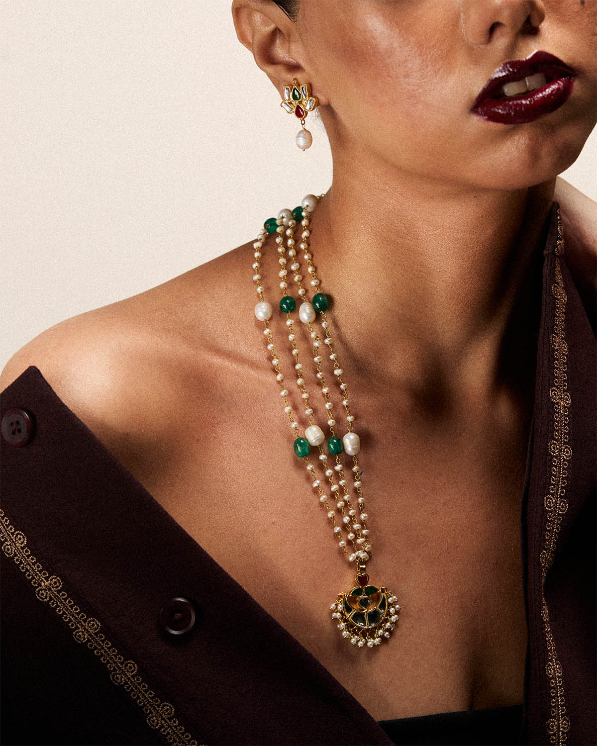 Emerald Pearl Necklace