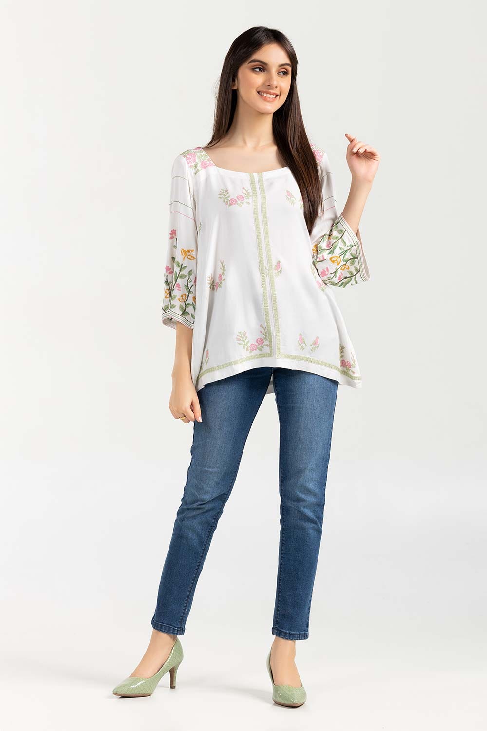 Embroidered Twill Viscose Kurti