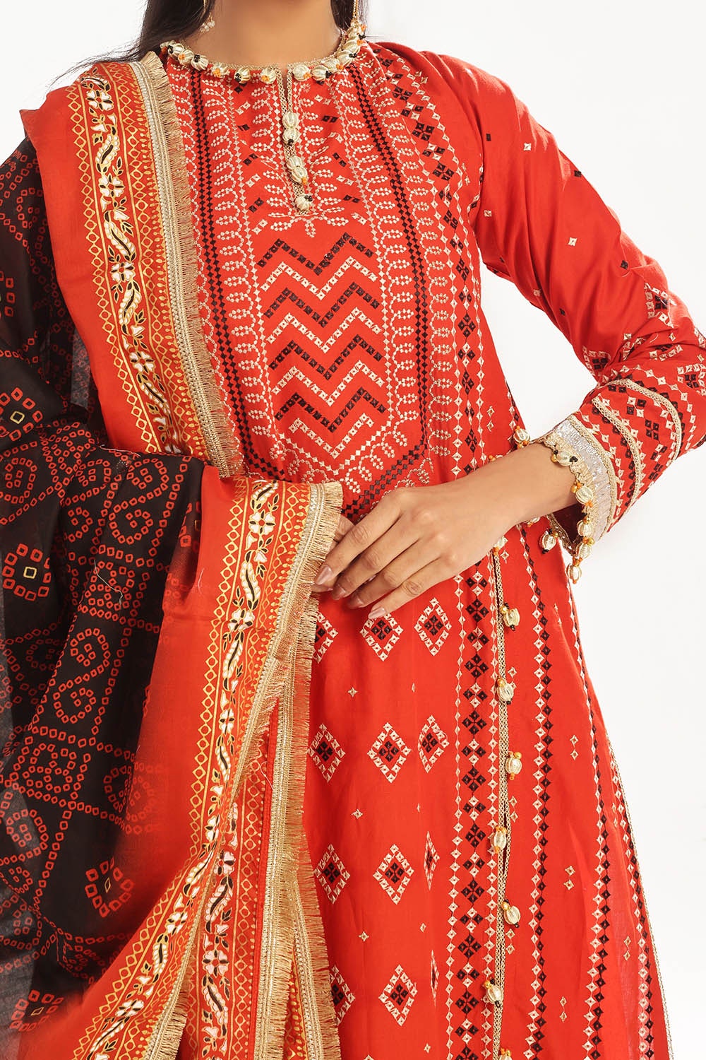 3 Piece Unstitched Zari Embroidered Lawn Suit with Gold Lacquer Printed Lawn Dupatta