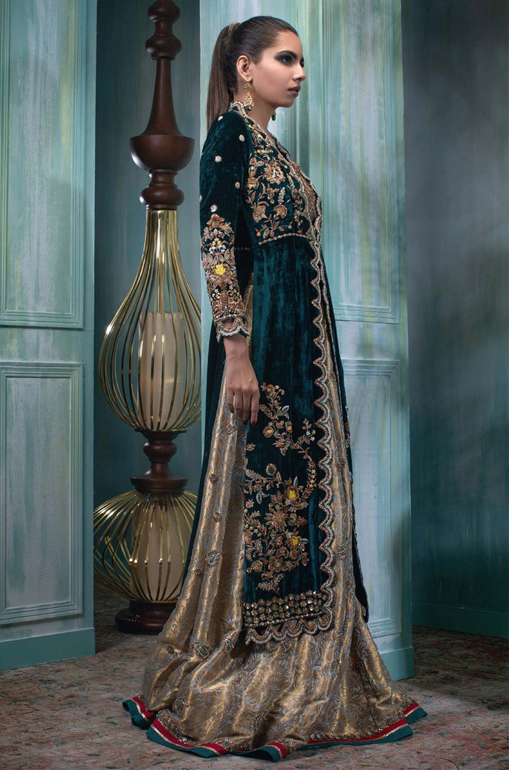 Iznik Coat with Lehnga