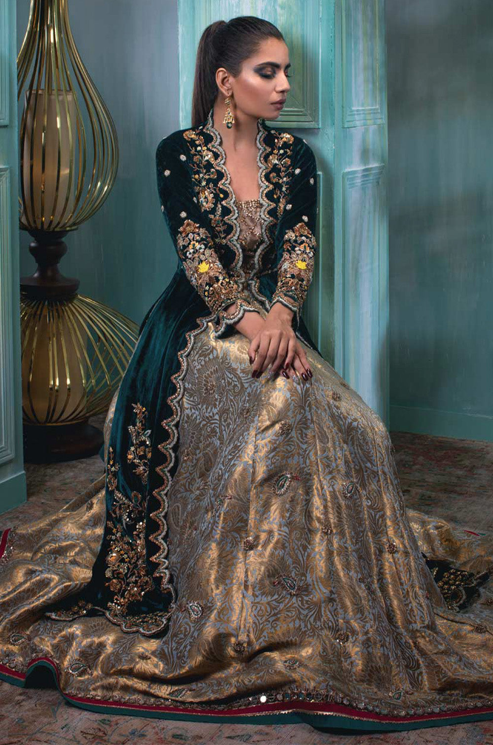 Iznik Coat with Lehnga