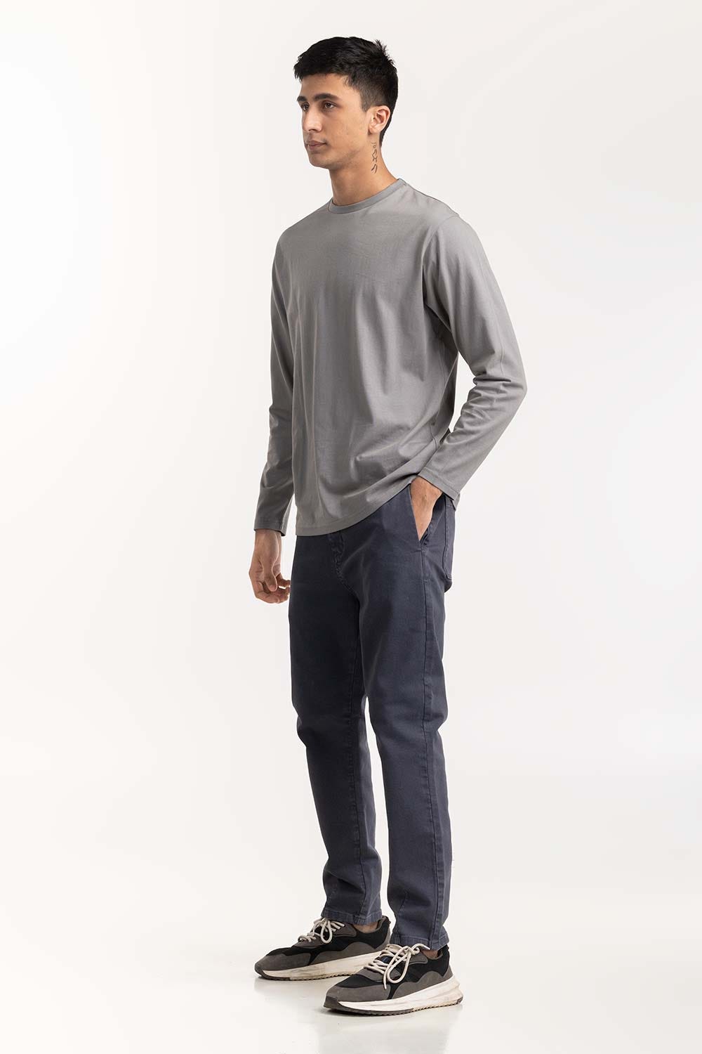 https://cdn.shopify.com/s/files/1/0706/3253/8159/files/grey_t-shirt_224-113-029_4.jpg?v=1758454703