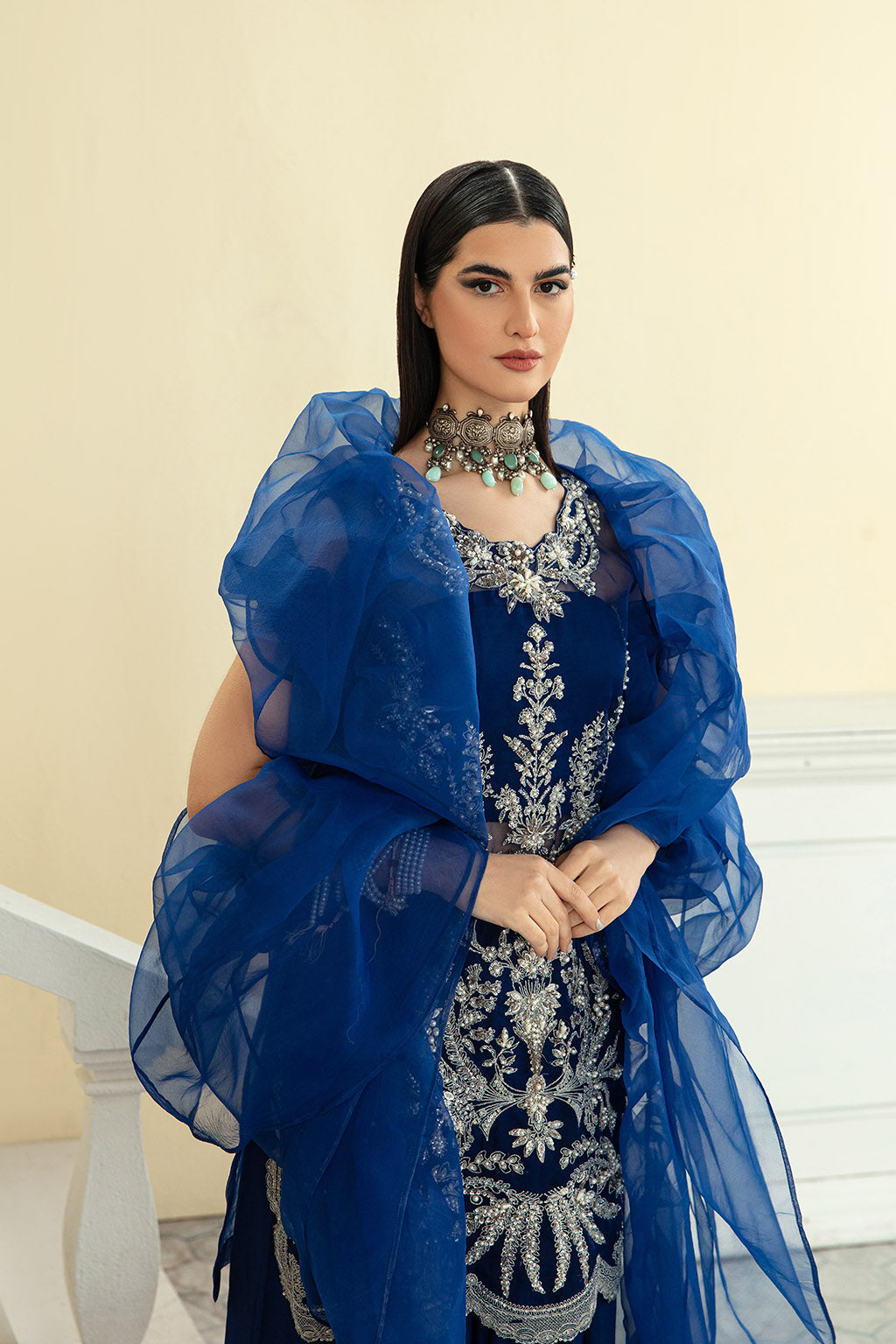 EM-02R (Shirt+Sharara)