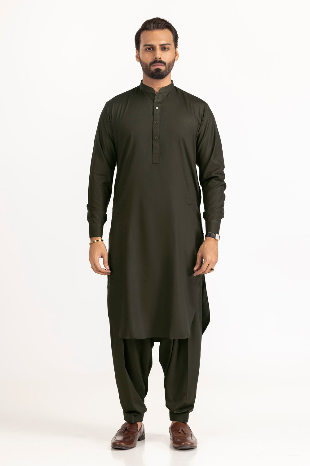 https://cdn.shopify.com/s/files/1/0706/3253/8159/files/gul-900-gladiator-sm8482-unstitched-fabric-washnwear-dark-mehndi-fullshot-front_3db89bde-629a-43d0-8123-a4735eaad428.jpg?v=1779365442