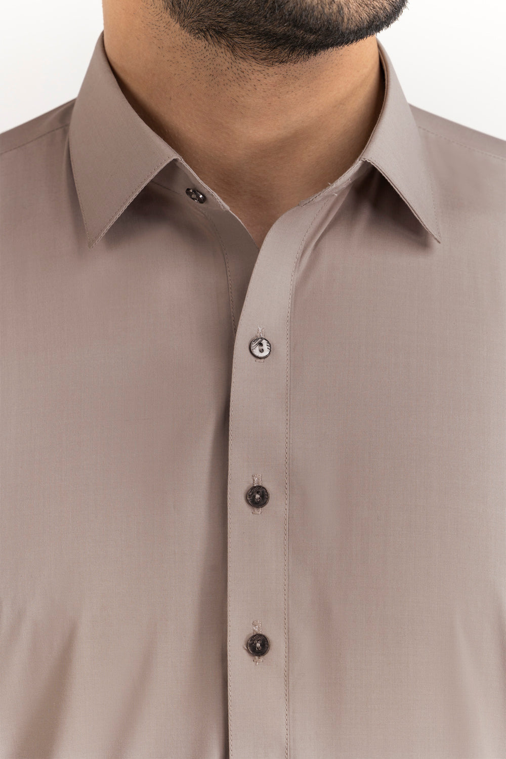 https://cdn.shopify.com/s/files/1/0706/3253/8159/files/gul-900-twister-f-unstitched-fabric-washnwear-light-stone-closeshot2.jpg?v=1770891041