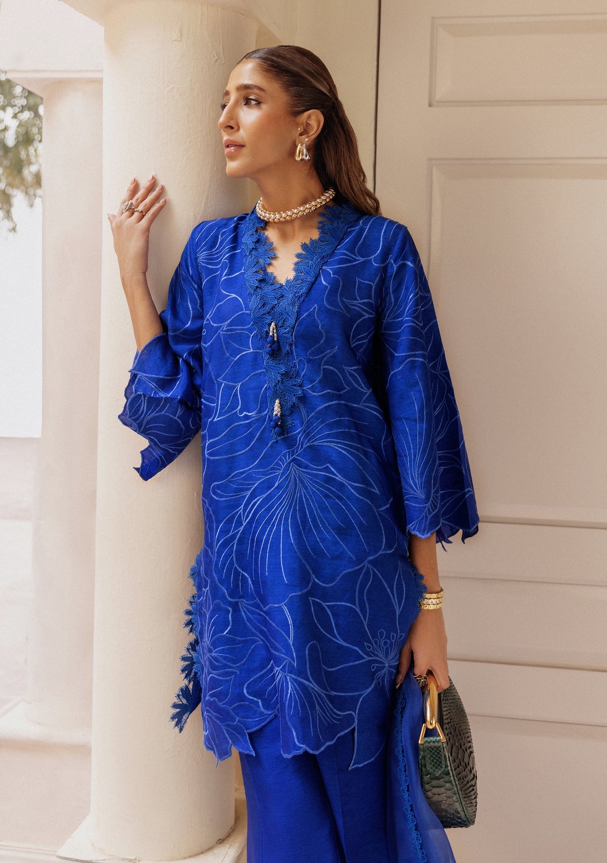 Gul Cobalt Blue