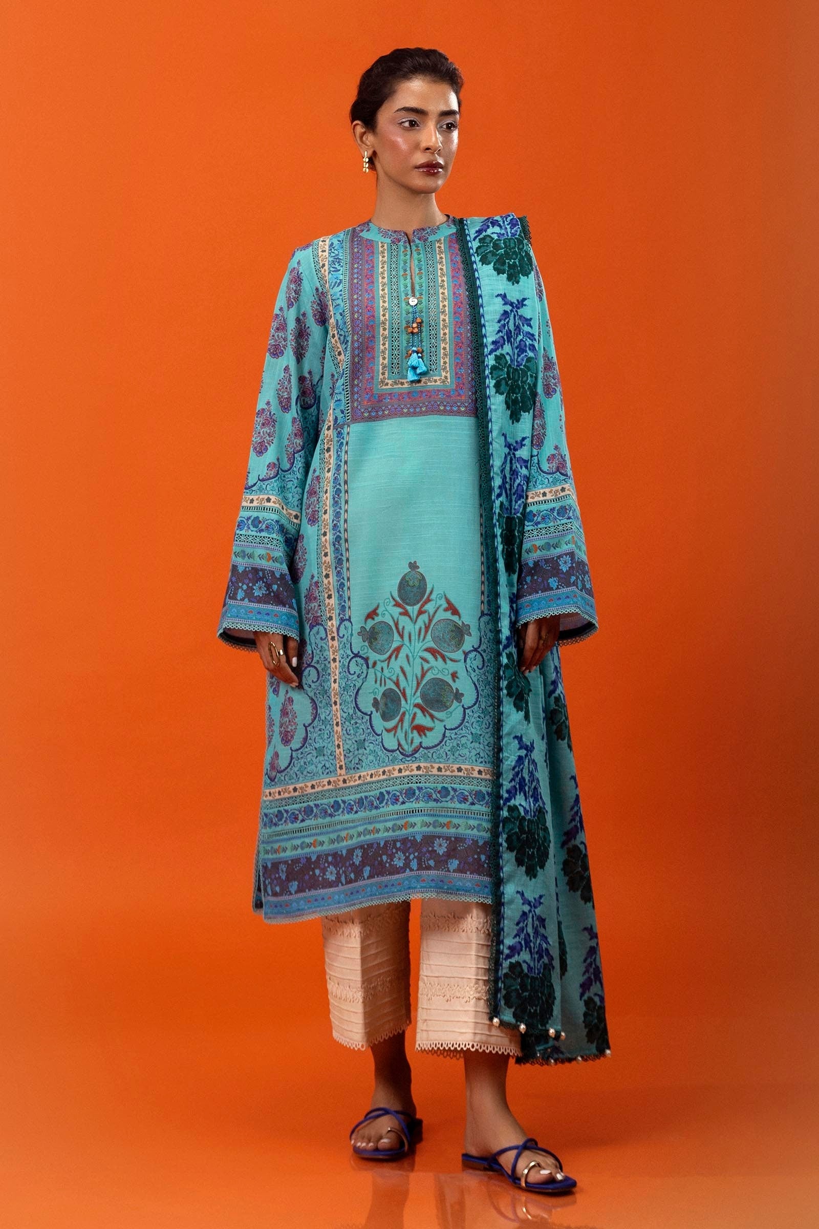 URBANE CAMBRIC PRINTS 2025