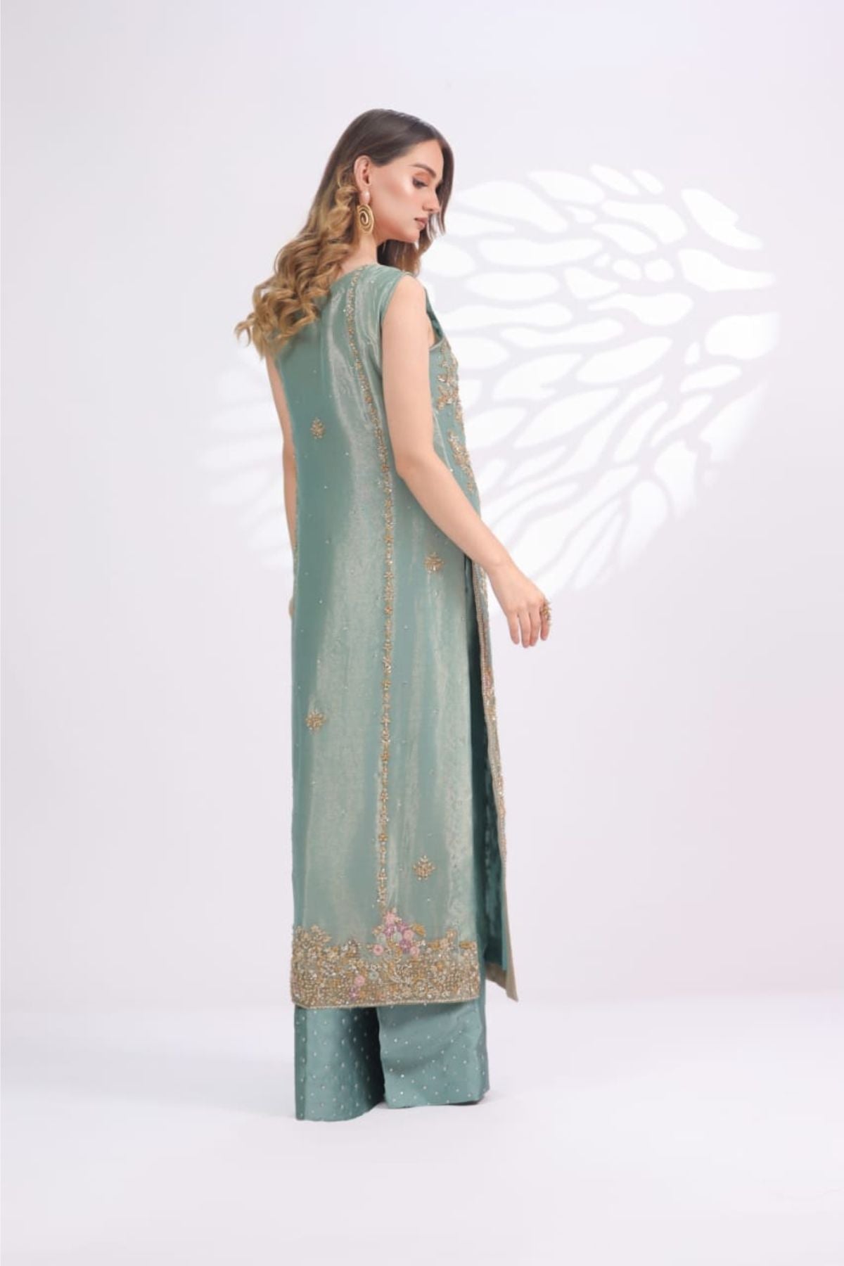 Haris Ansari – Ariya Style