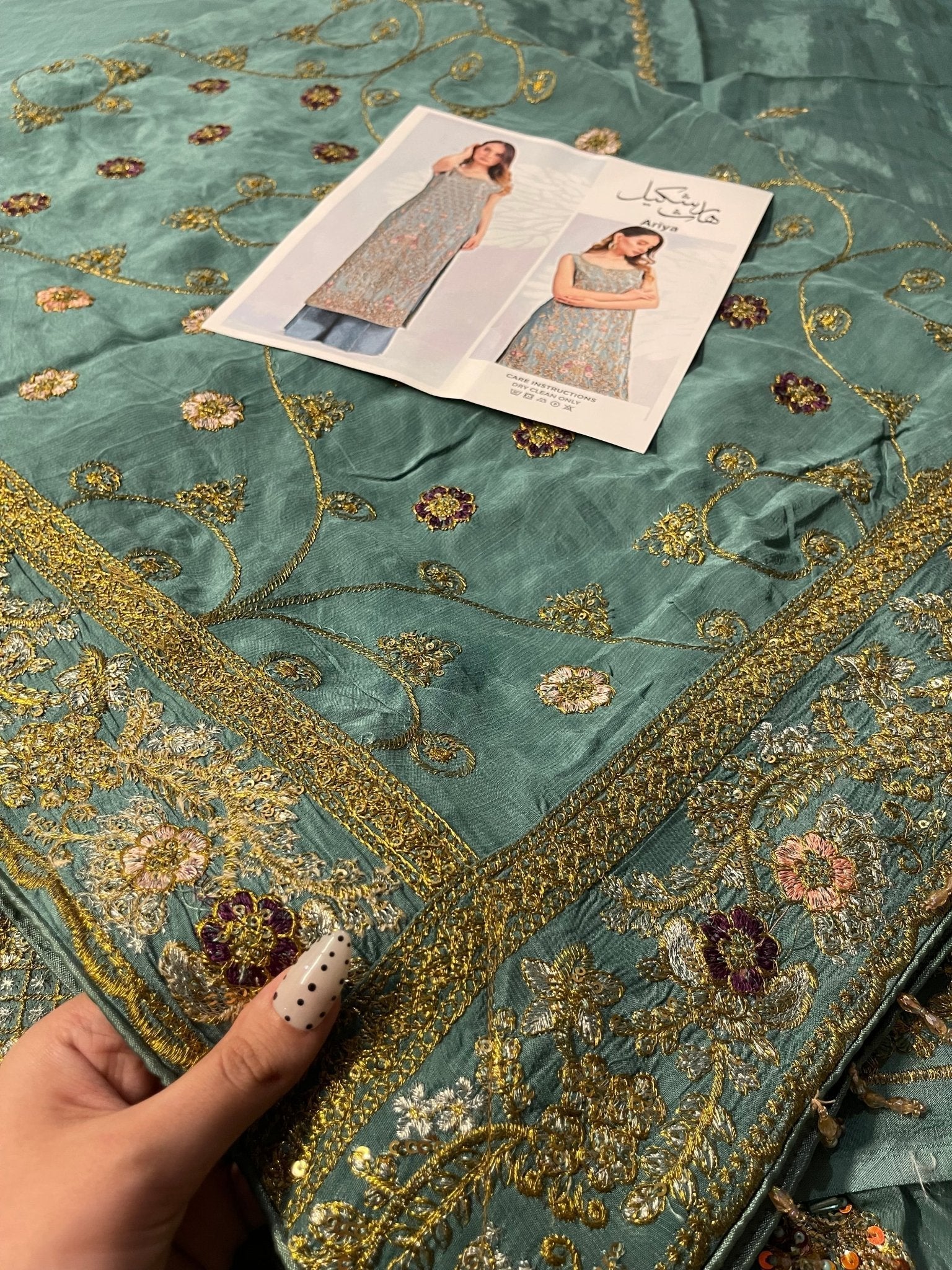 Haris Ansari – Ariya Style