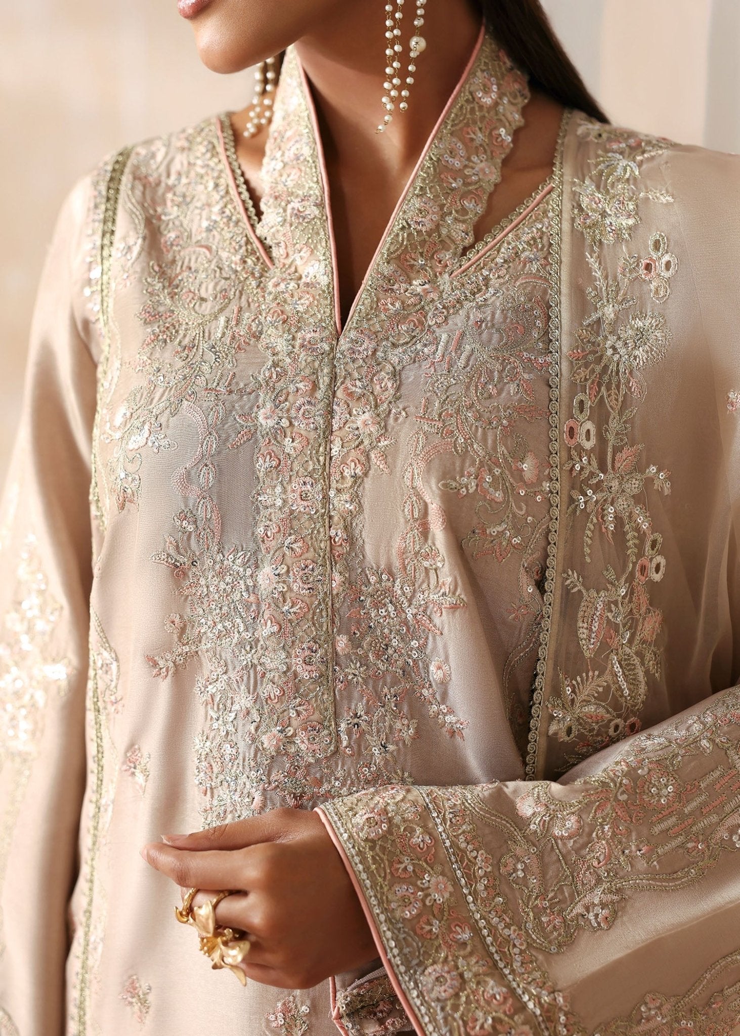 Hooria -Ready To Ship