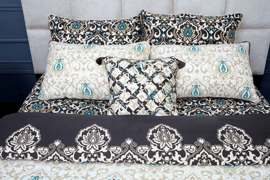 Hazel Brown T-200 Cushion Cover