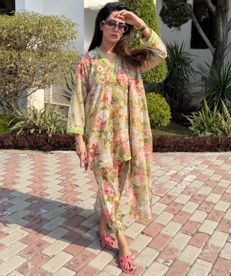 Luxe Garden Revelation (Unstitched)