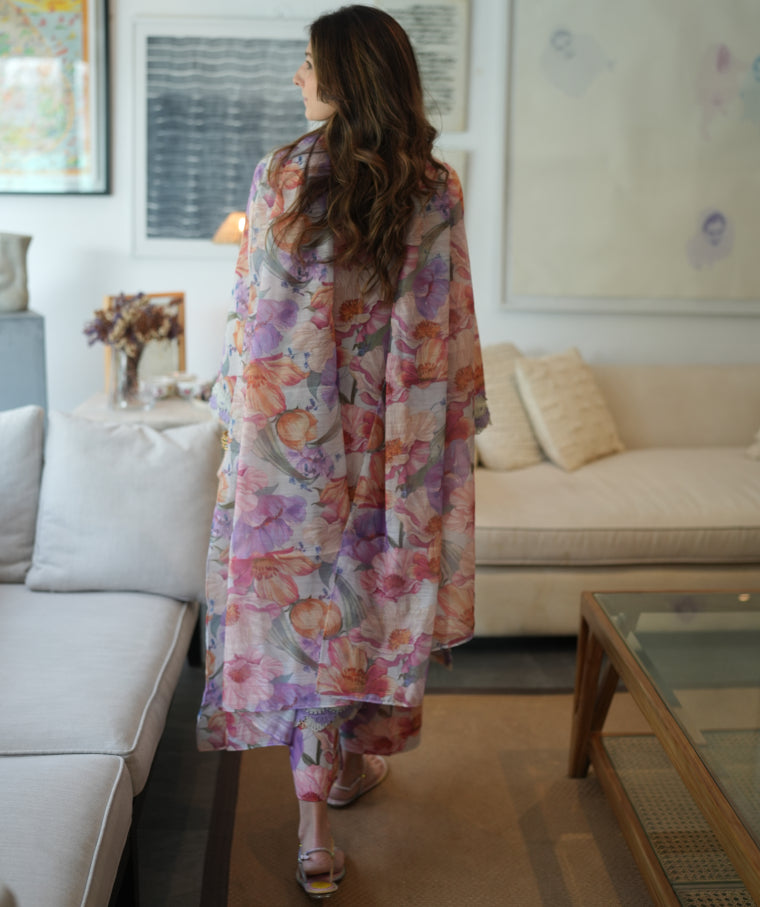 https://cdn.shopify.com/s/files/1/0580/8010/0412/files/humadilnawaz-poppy-whisper-02.jpg?v=1770745647