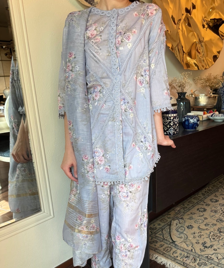 Serenity Blue Floral Bunches (Short) (Unstitched)