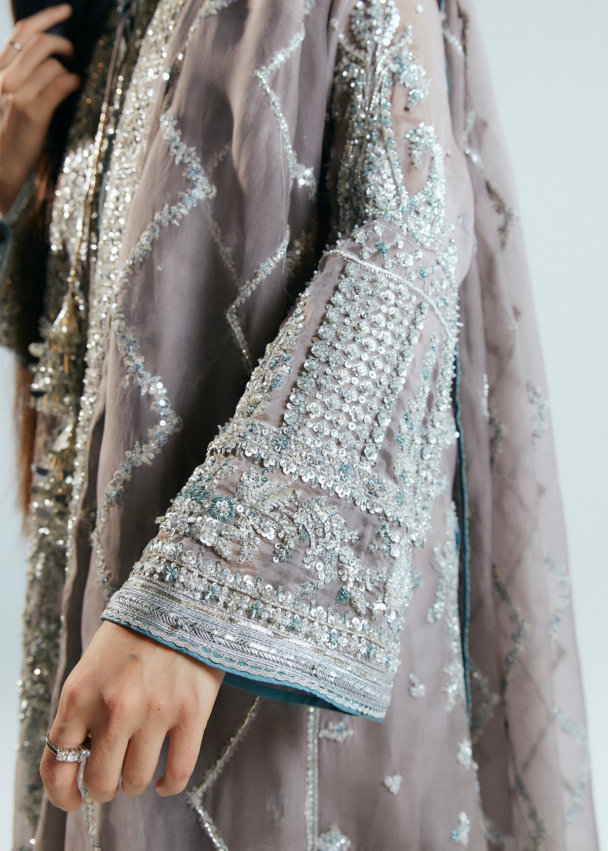Hussain Rehar – Valora Style
