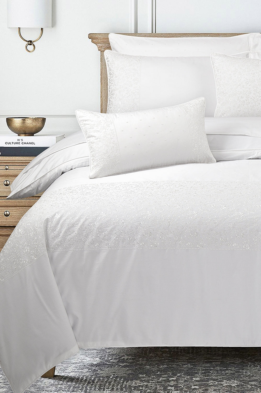 Ice White T-400 Embroidered Quilt Cover Set