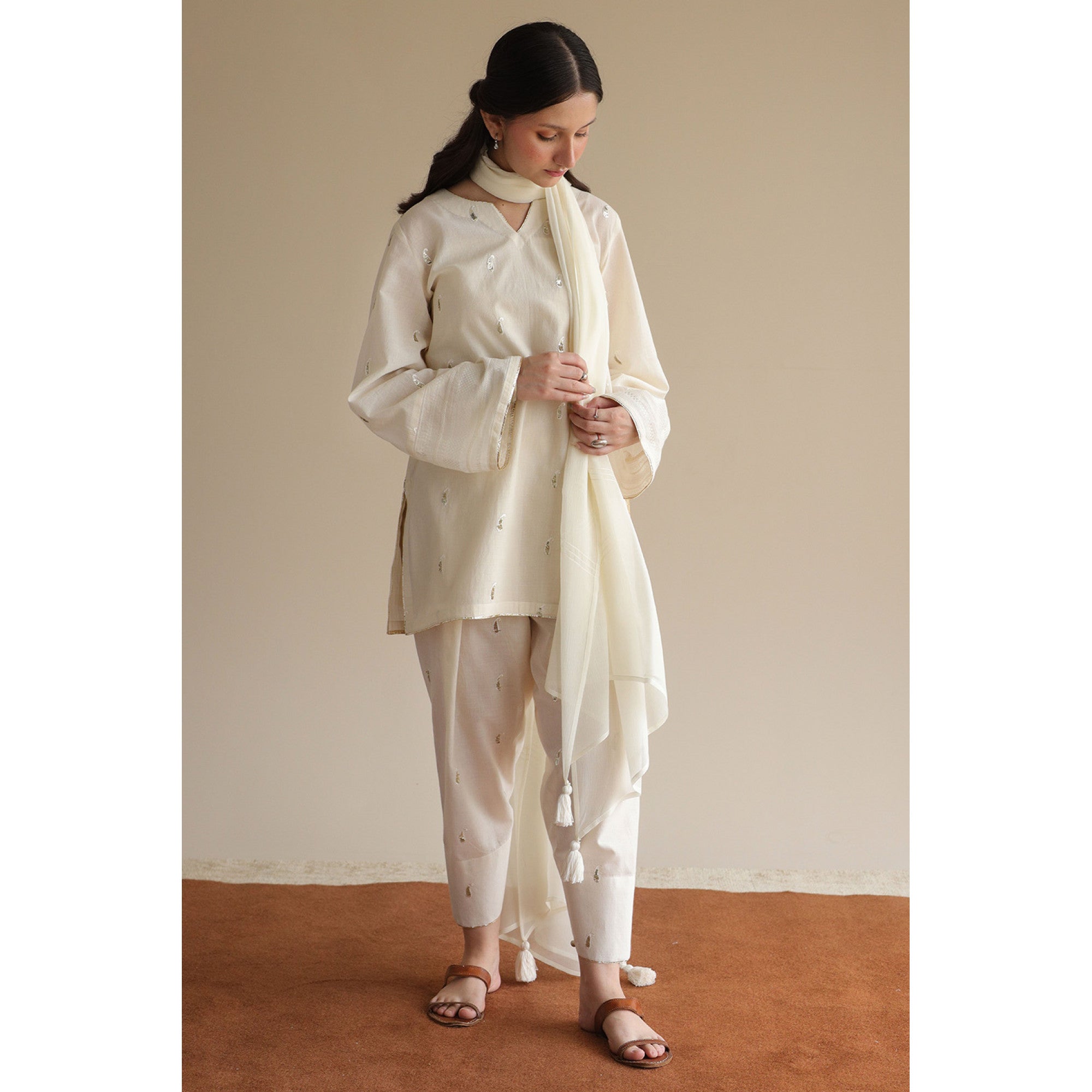 Ivory Outfit