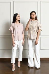 Feather detail top