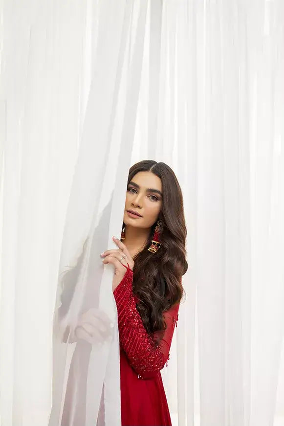 Ella – Kiran Haq