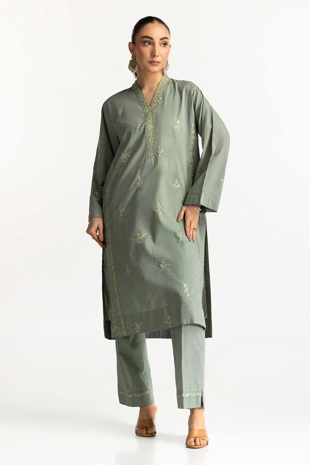 Yarn-dyed Embroidered Co-Ord Set
