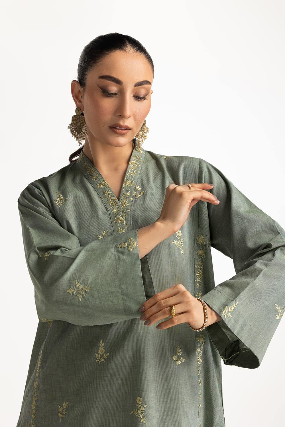 Yarn-dyed Embroidered Co-Ord Set