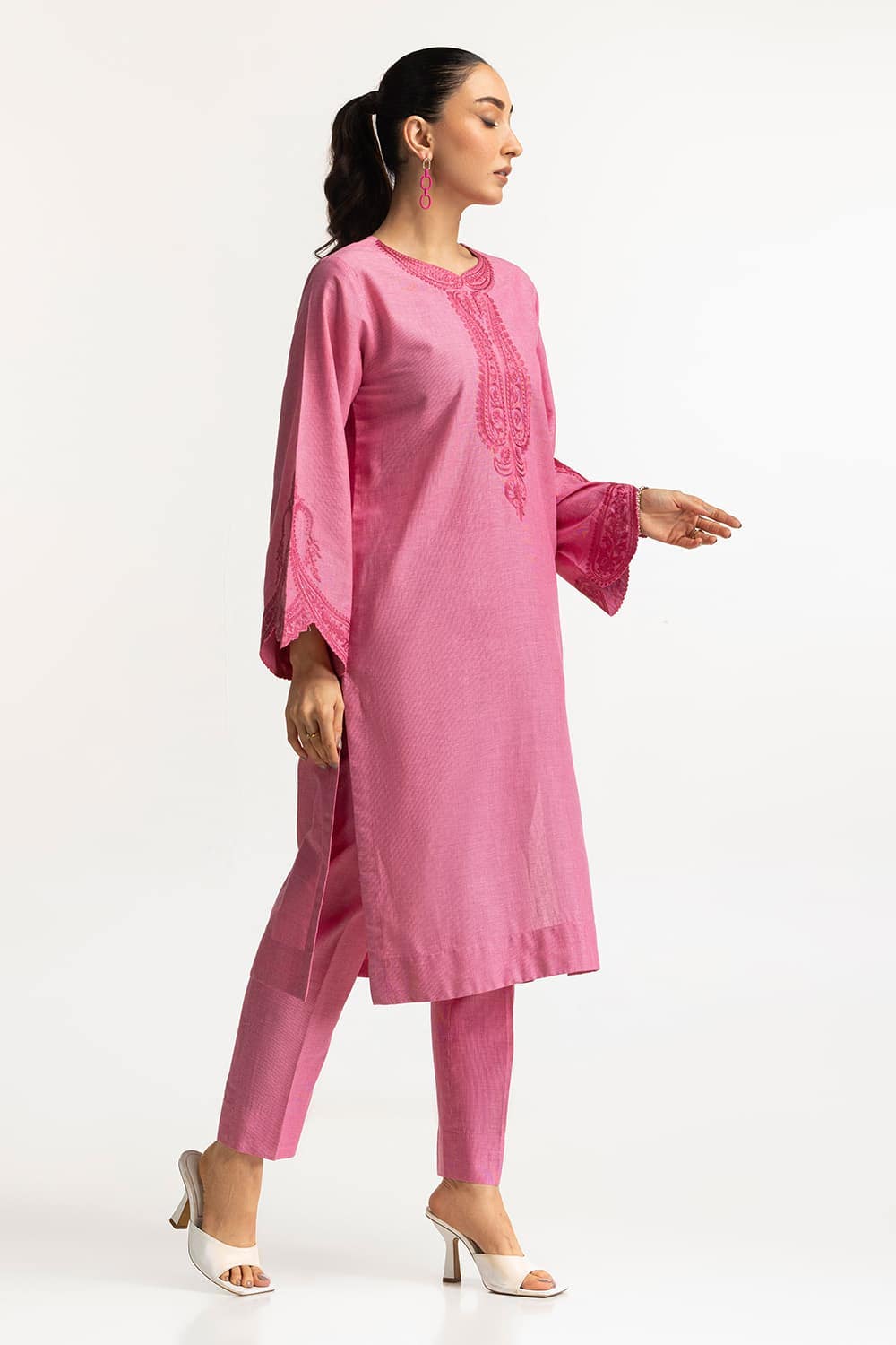 Yarn-dyed Embroidered Co-Ord Set