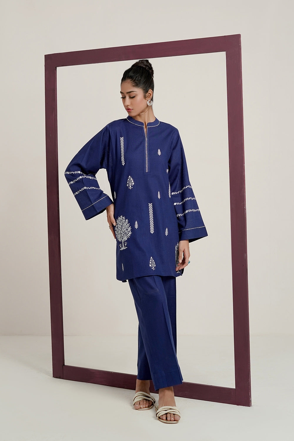 Cross Slub Block Print Shirt And Dyed Trouser