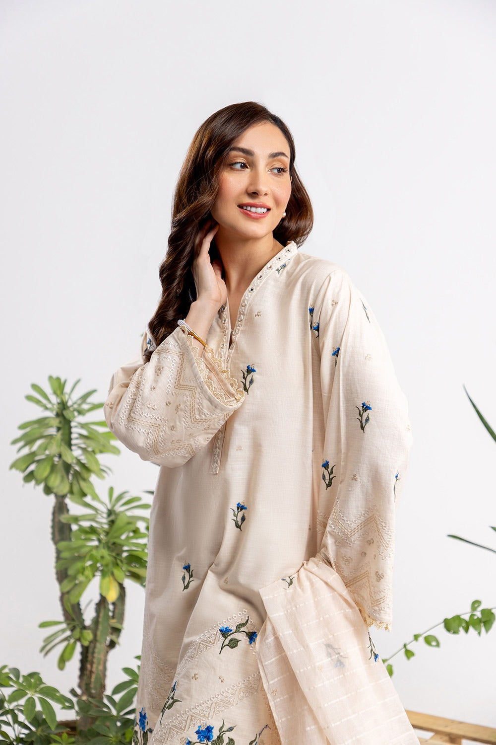 3 Piece Embroidered Cross Slub Suit