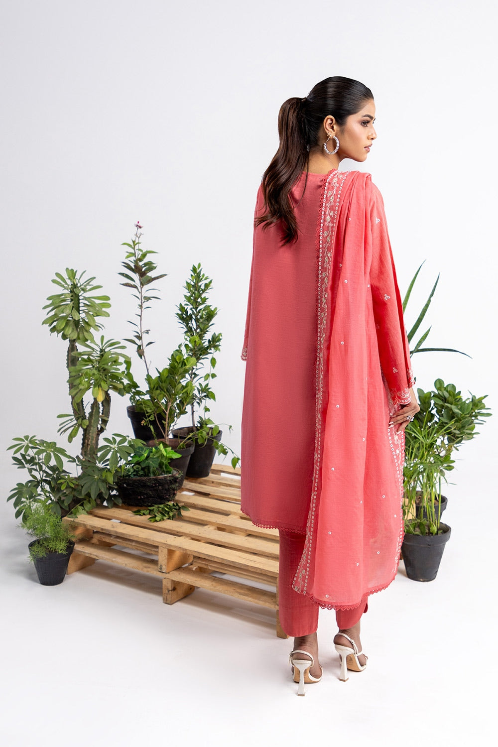 3 Piece Embroidered Cross Slub Suit