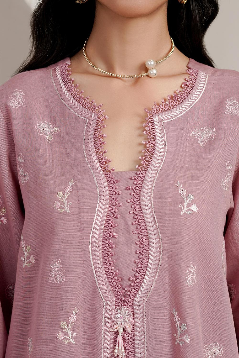 3PC Khaddar Embroidered Suit