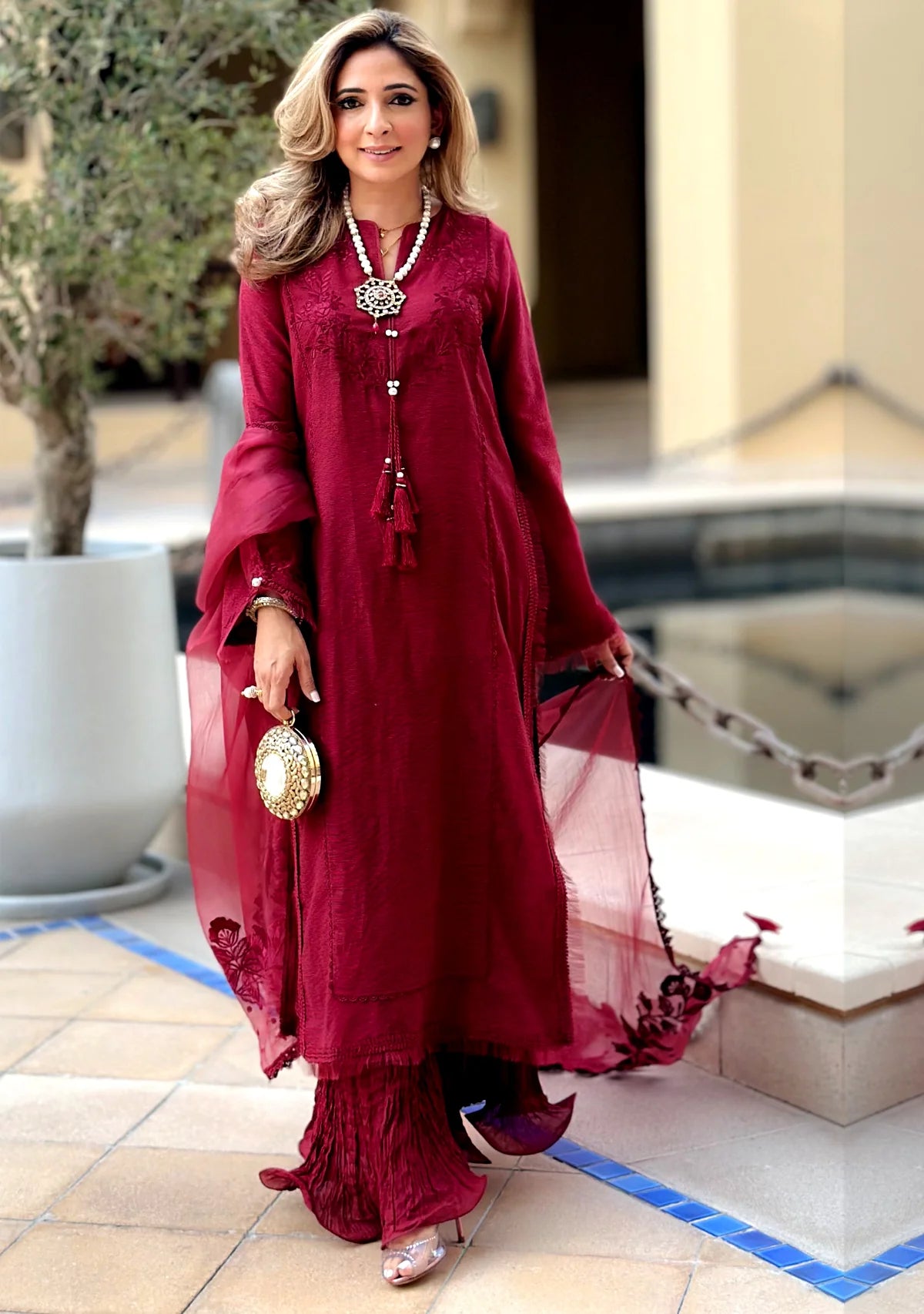 Irsia Maroon (RTS)-ZAINAB ZUFIQAR