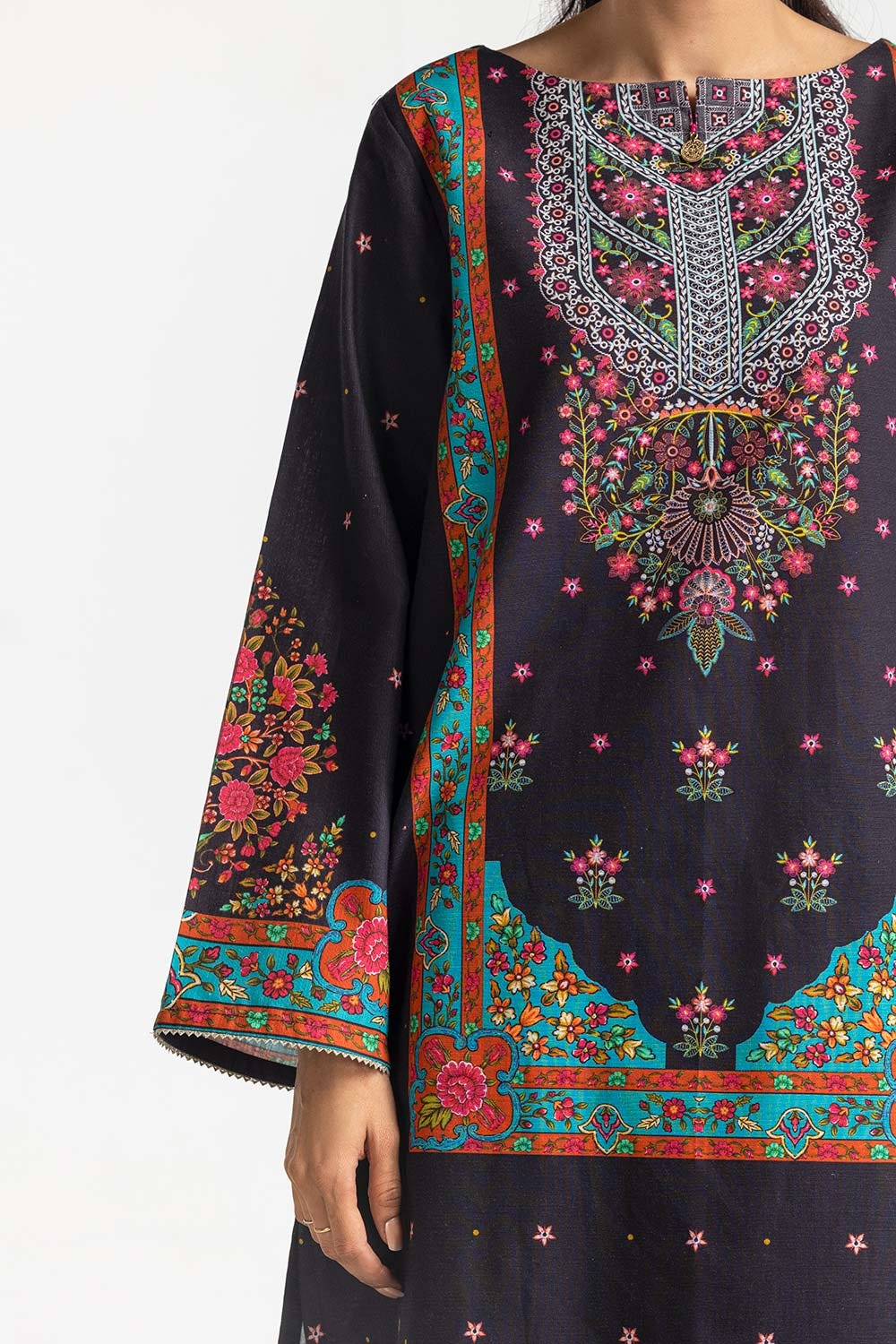3 Piece Khaddar Printed Suit