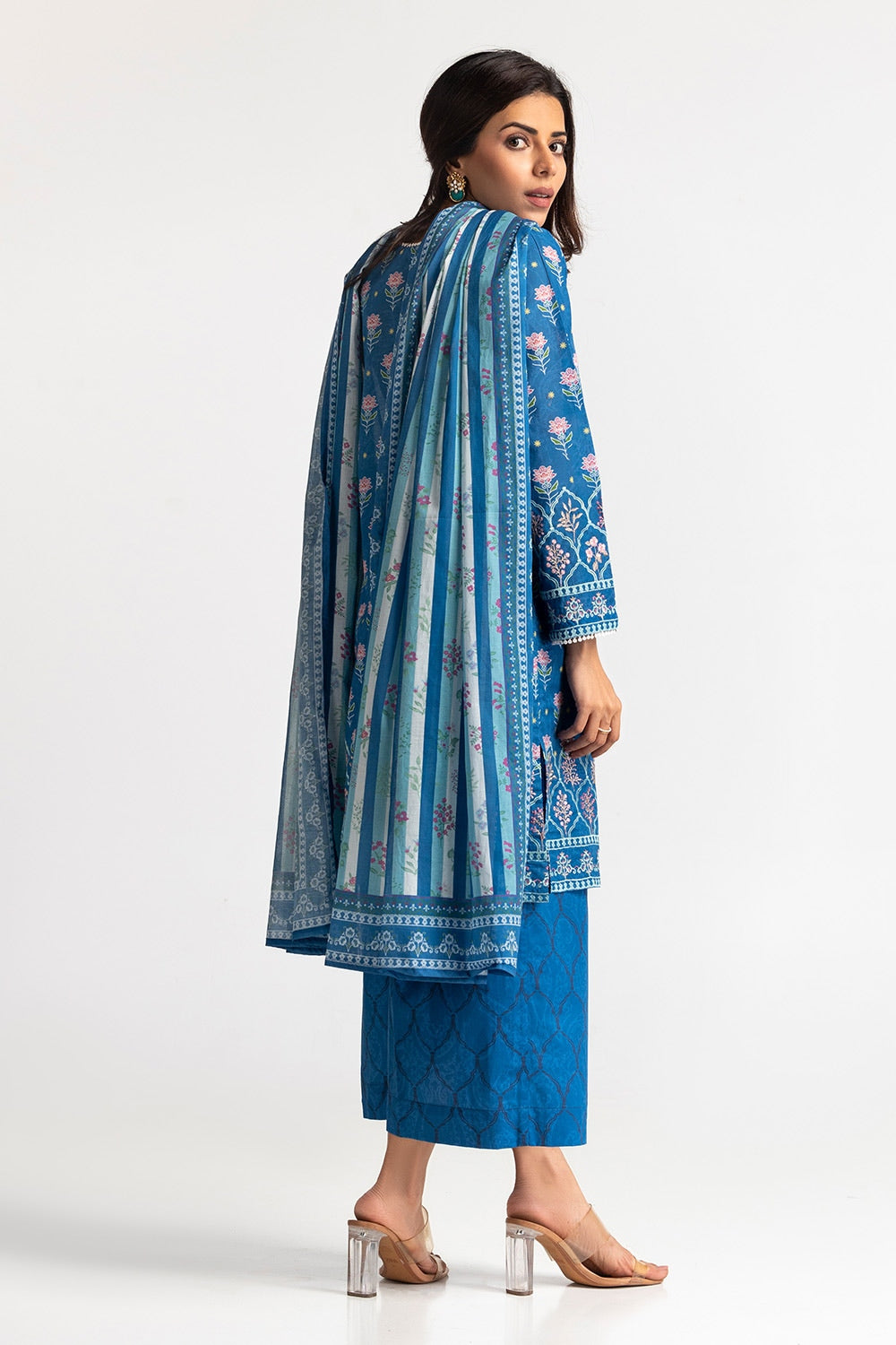 3 Piece Lawn Embroidered Suit