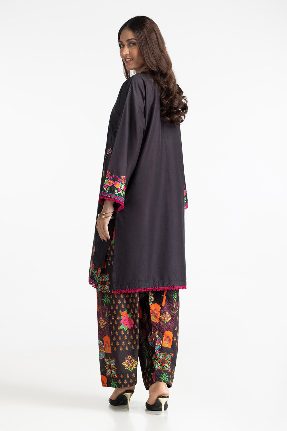 Lawn Embroidered Shirt With Printed Trouser Iustts-312