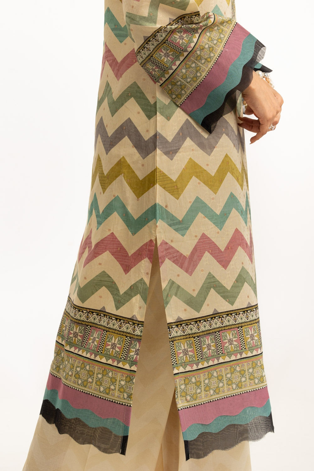 Jacquard Printed Shirt And Trouser