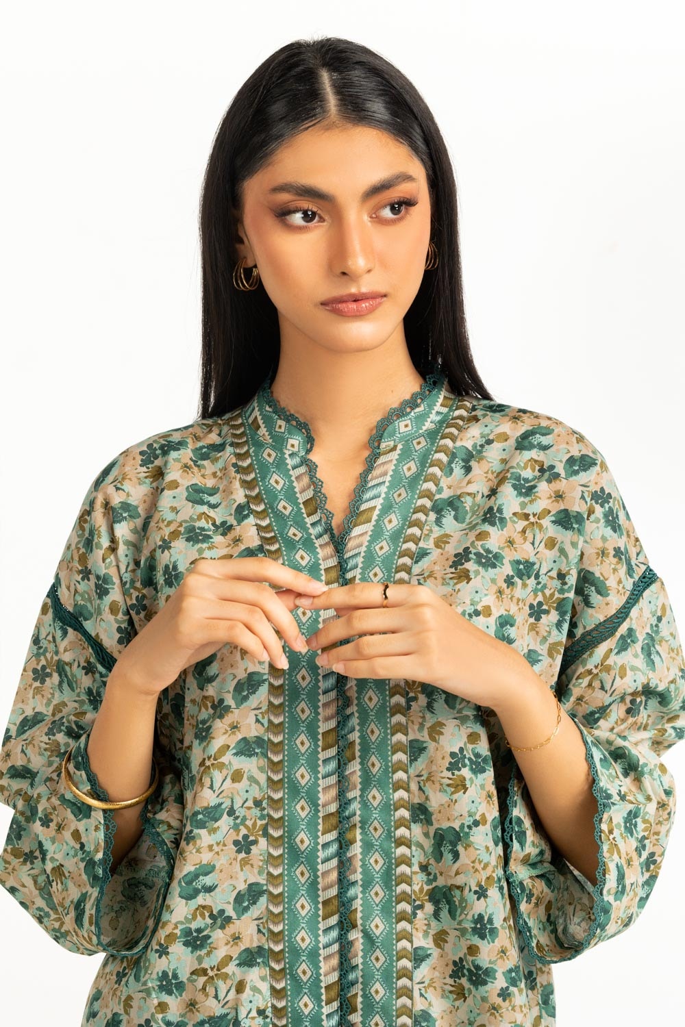 Emerald Mahiya