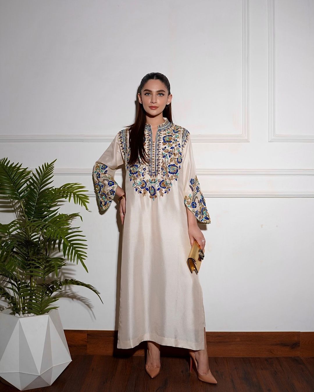 Ivories-Festive wear'25