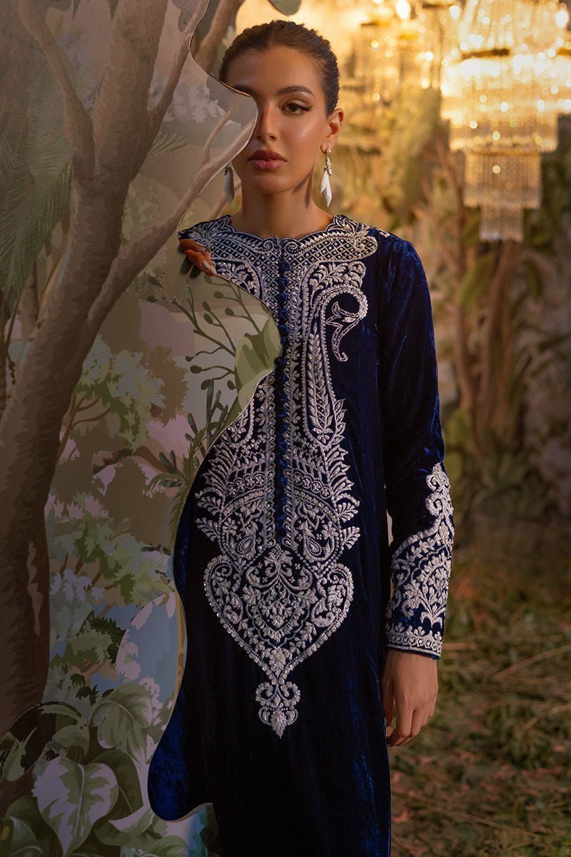 Izza Velvet Luxe Kaftan by Alizay Saad