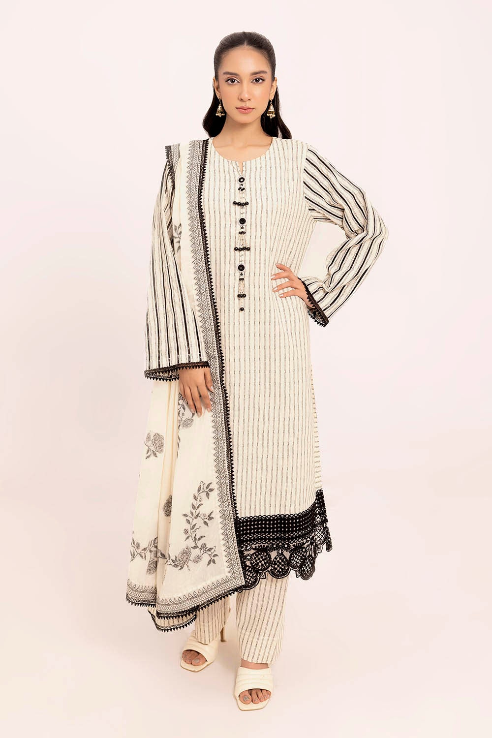 3 Piece Unstitched Embroidered Jacquard Suit With Jacquard Dupatta