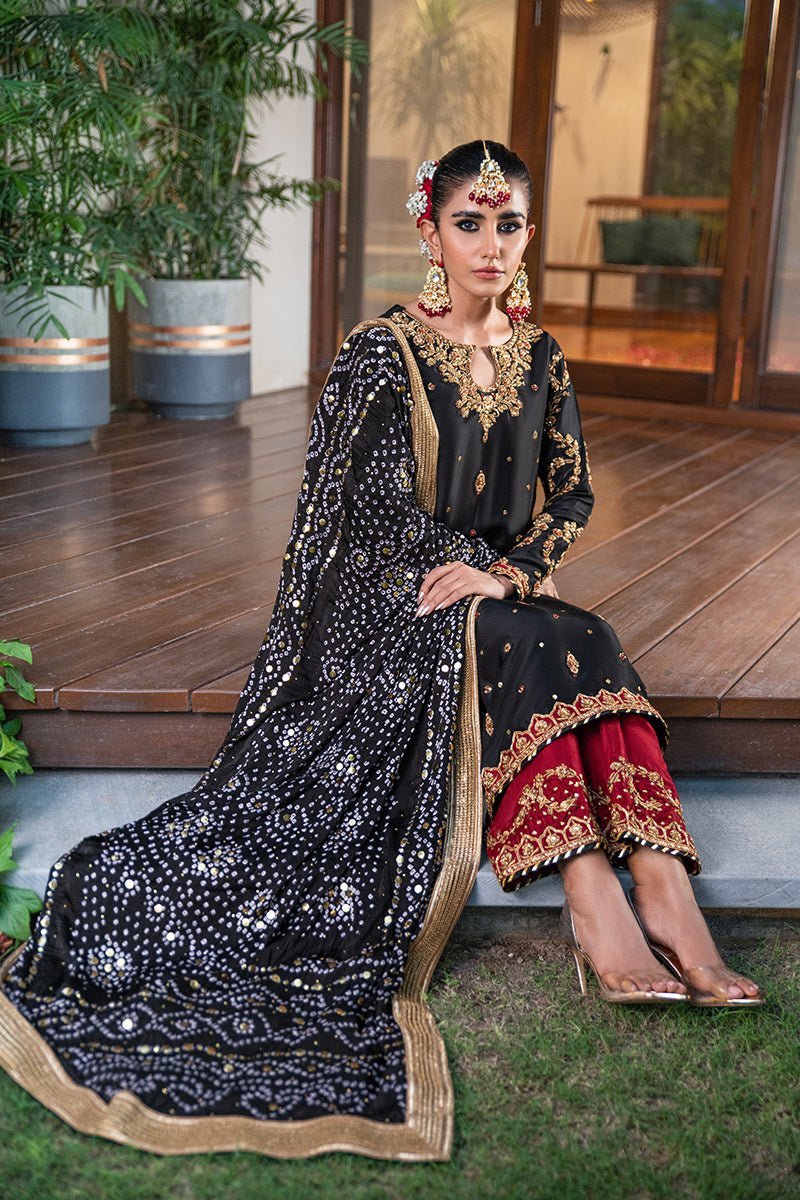 https://cdn.shopify.com/s/files/1/0923/1931/8403/files/janiya-festive-edit25-446535_4fe2587a-3d7a-49b3-9174-7034e0ee8e93.jpg?v=1756725173
