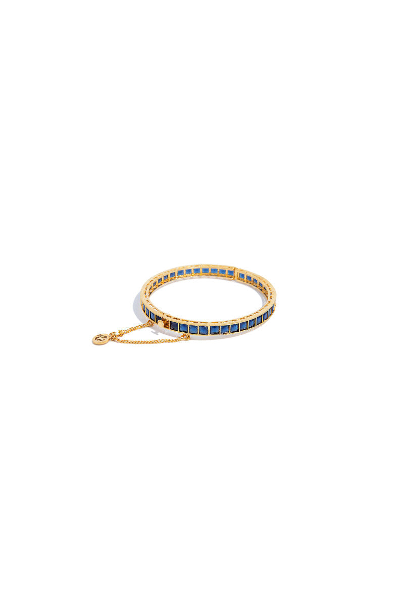 https://cdn.shopify.com/s/files/1/0620/8788/9062/products/jch_003_sapphire_blue.jpg?v=1672341005