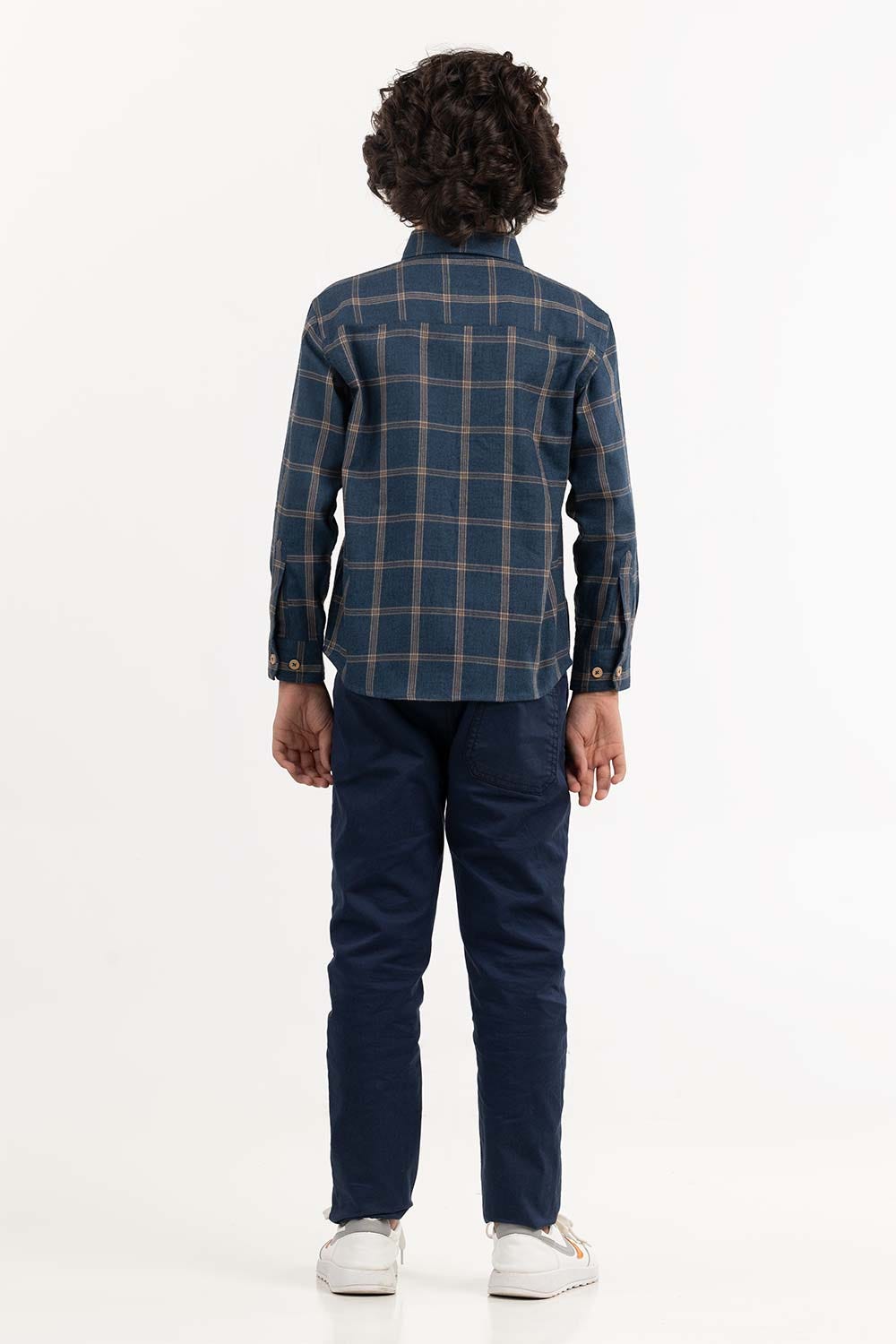 https://cdn.shopify.com/s/files/1/0706/3253/8159/files/junior_boys_blue_224-317-004_4.jpg?v=1758454814